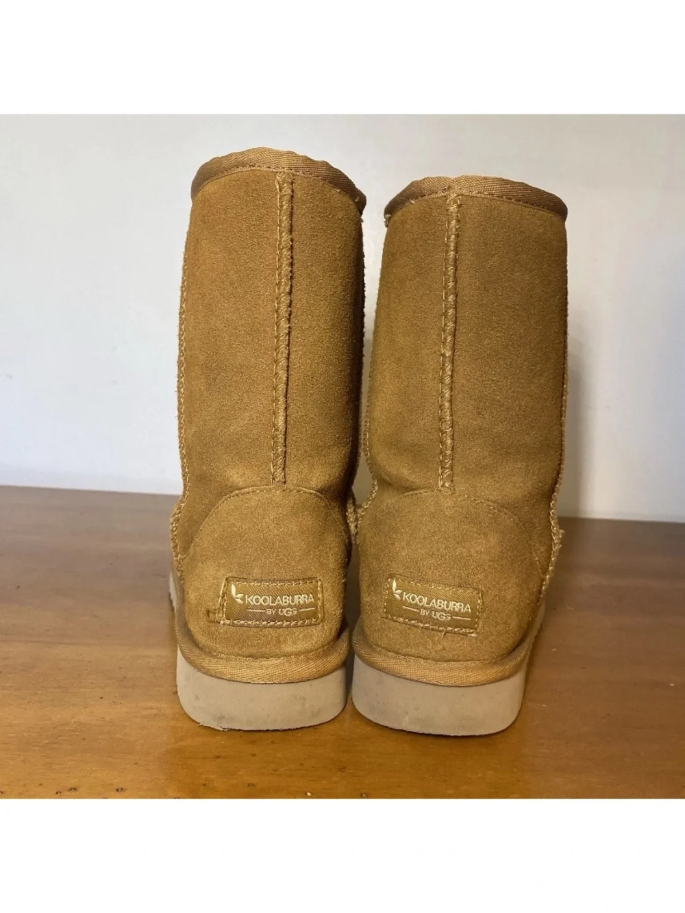 UGG Koolaburra Women's Size 6 Boots Chestnut Tan Suede Insulated Warm 1017090
